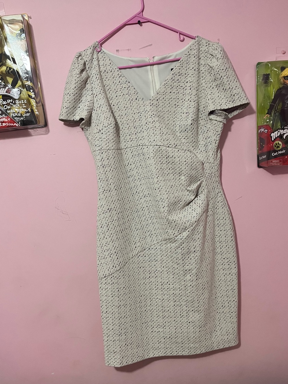 ⭐️le chateau Light Beige Eyelet Sheath Dress